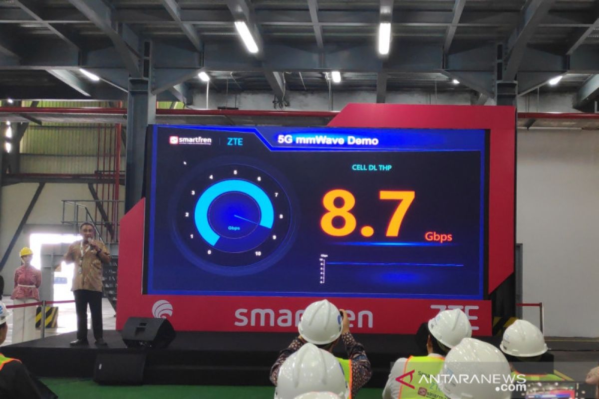 Operator seluler Smartfren uji coba jaringan 5G