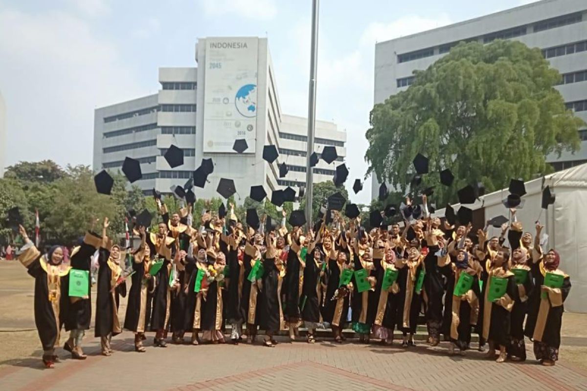 198 lulusan perdana Polbangtan YoMa diwisuda