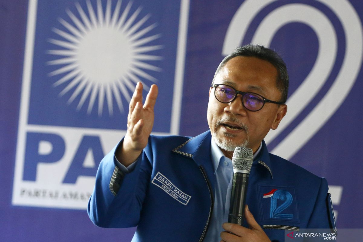 Periode kedua Zulkifli Hasan jadi pimpinan MPR RI