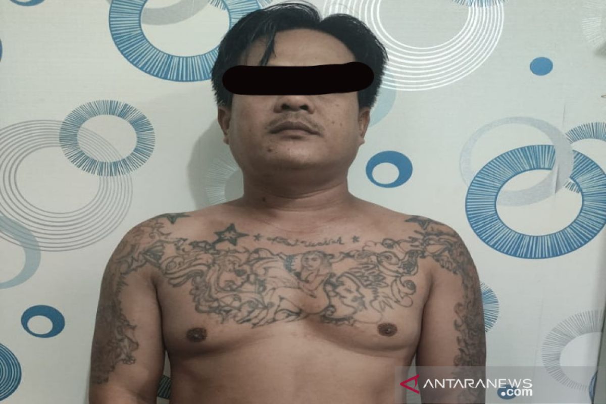 Nekad mencuri jangkar, Pria bertato ini menjadi tersangka