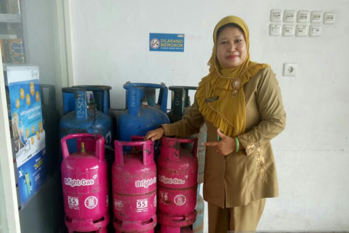 Kesetiaanku pada Bright Gas 5,5 kg "Si pink" yang elegan