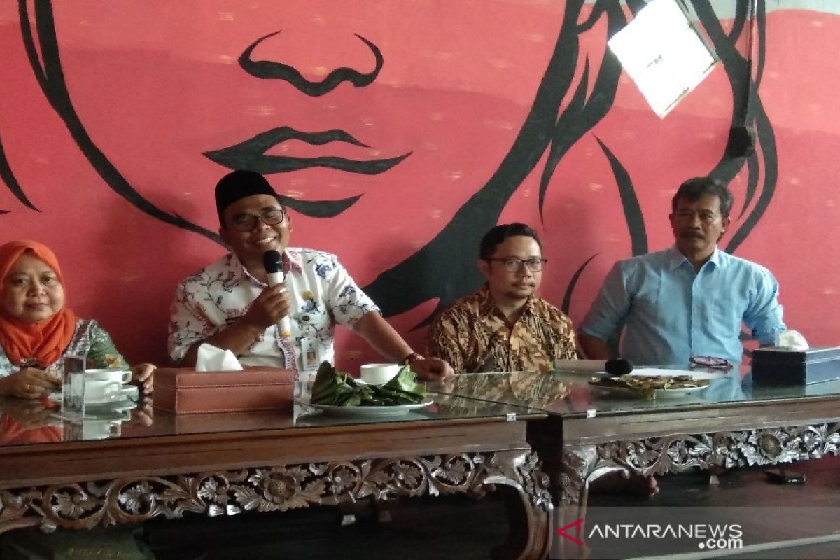 Transaksi Pekan Raya Kajen gunakan mekanisme uang nontunai