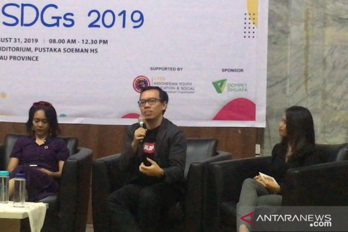 VIDEO - Founder Bukalapak ajak pemuda Pekanbaru untuk berbisnis. Ini tipsnya