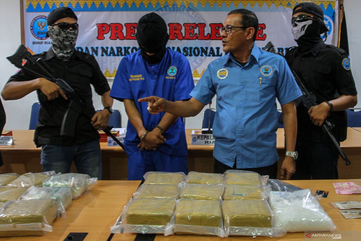 BNN  sita 30 kilogram sabu asal Malaysia, tujuan ke Kota Pekanbaru