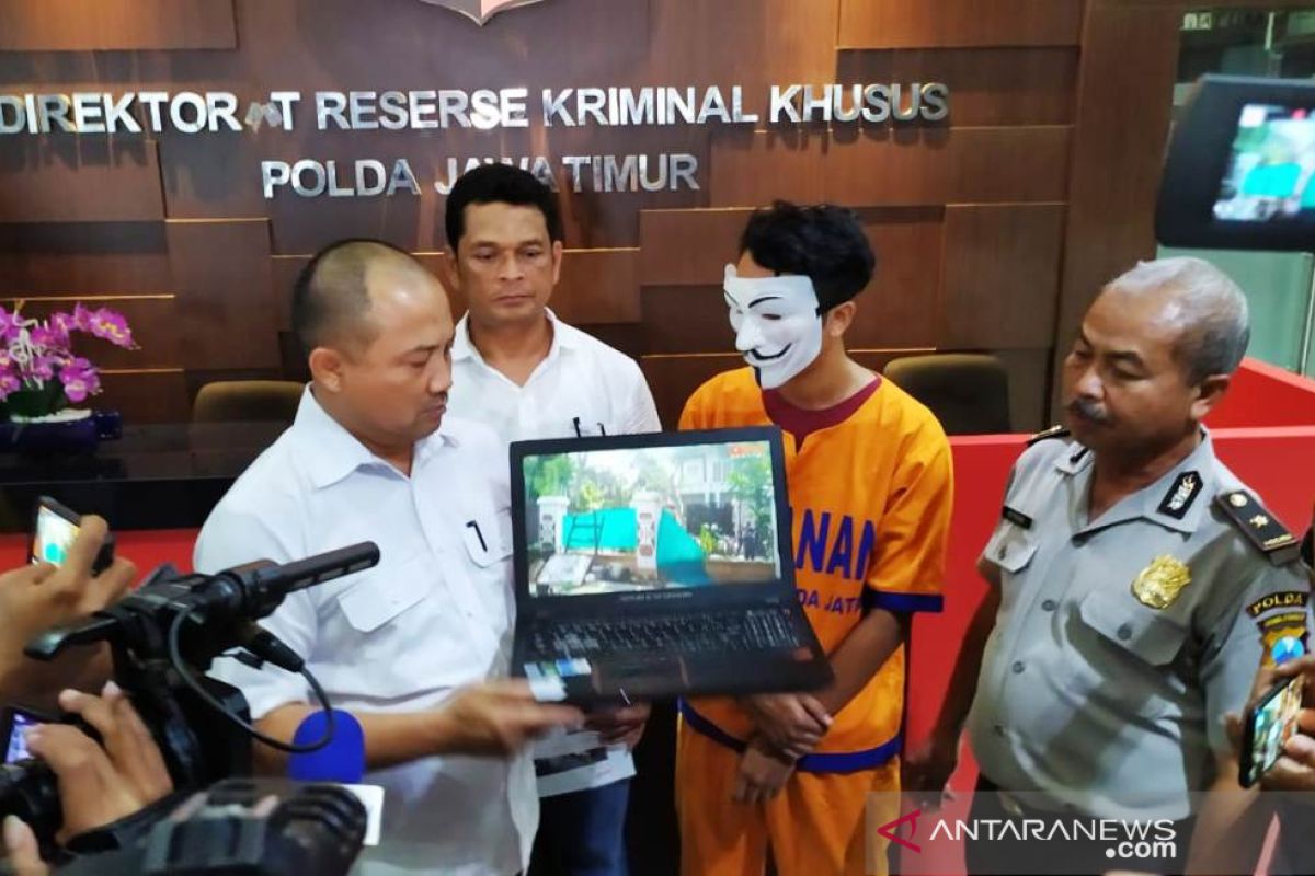 Polisi tetapkan youtuber AD sebagai tersangka kasus Asrama Mahasiswa Papua