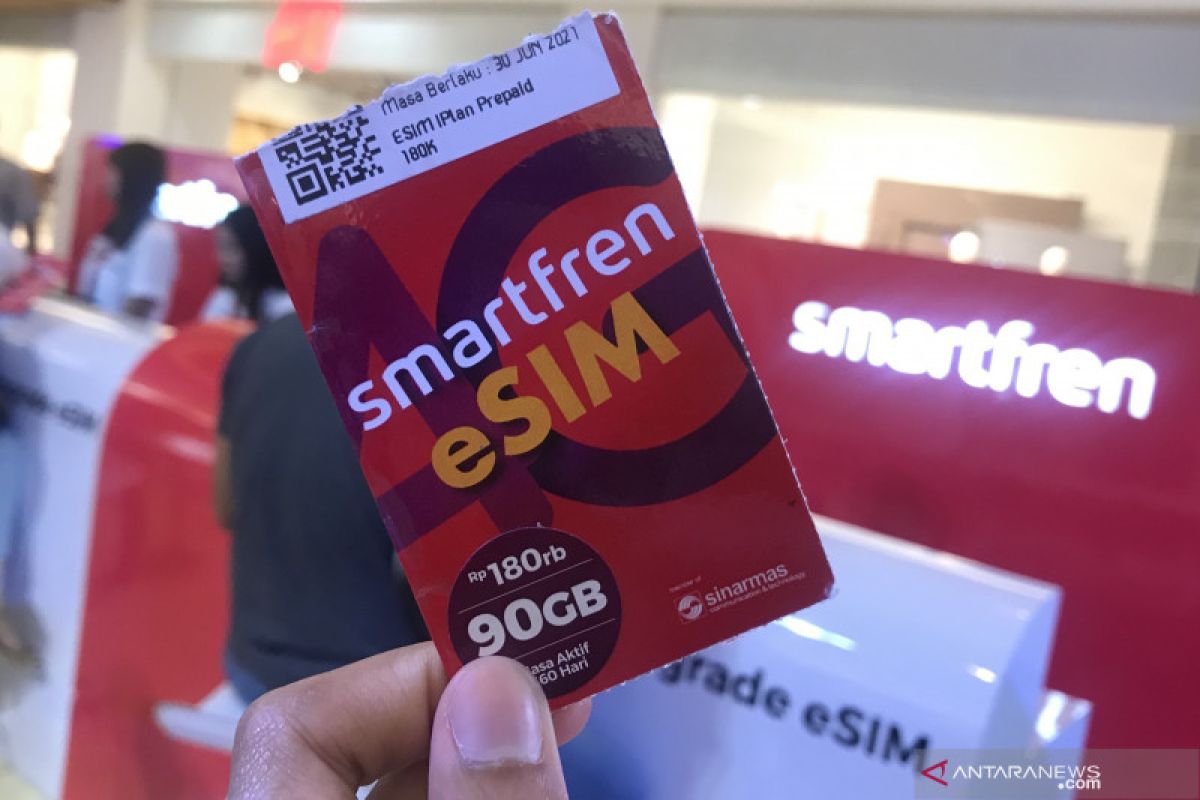 Ini cara pakai eSIM Smartfren di iPhone 11