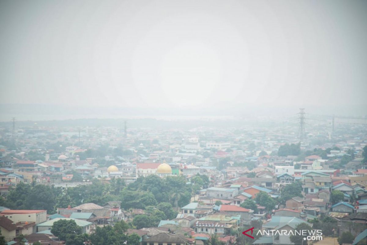 Kabut asap semakin tebal di Kota Batam