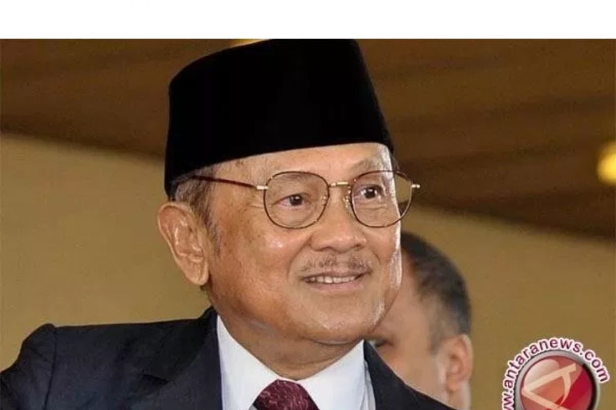 Parni Hadi: Habibie super cerdas