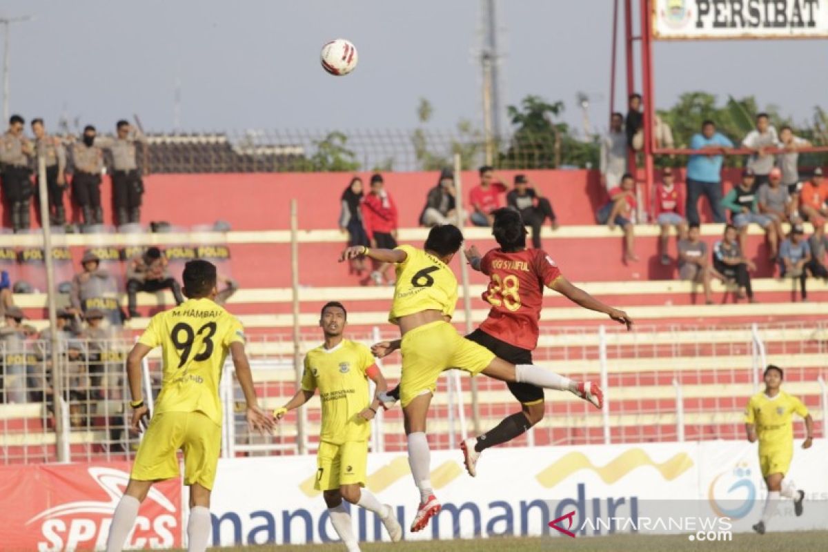 Persibat ditahan imbang Perserang  Banten