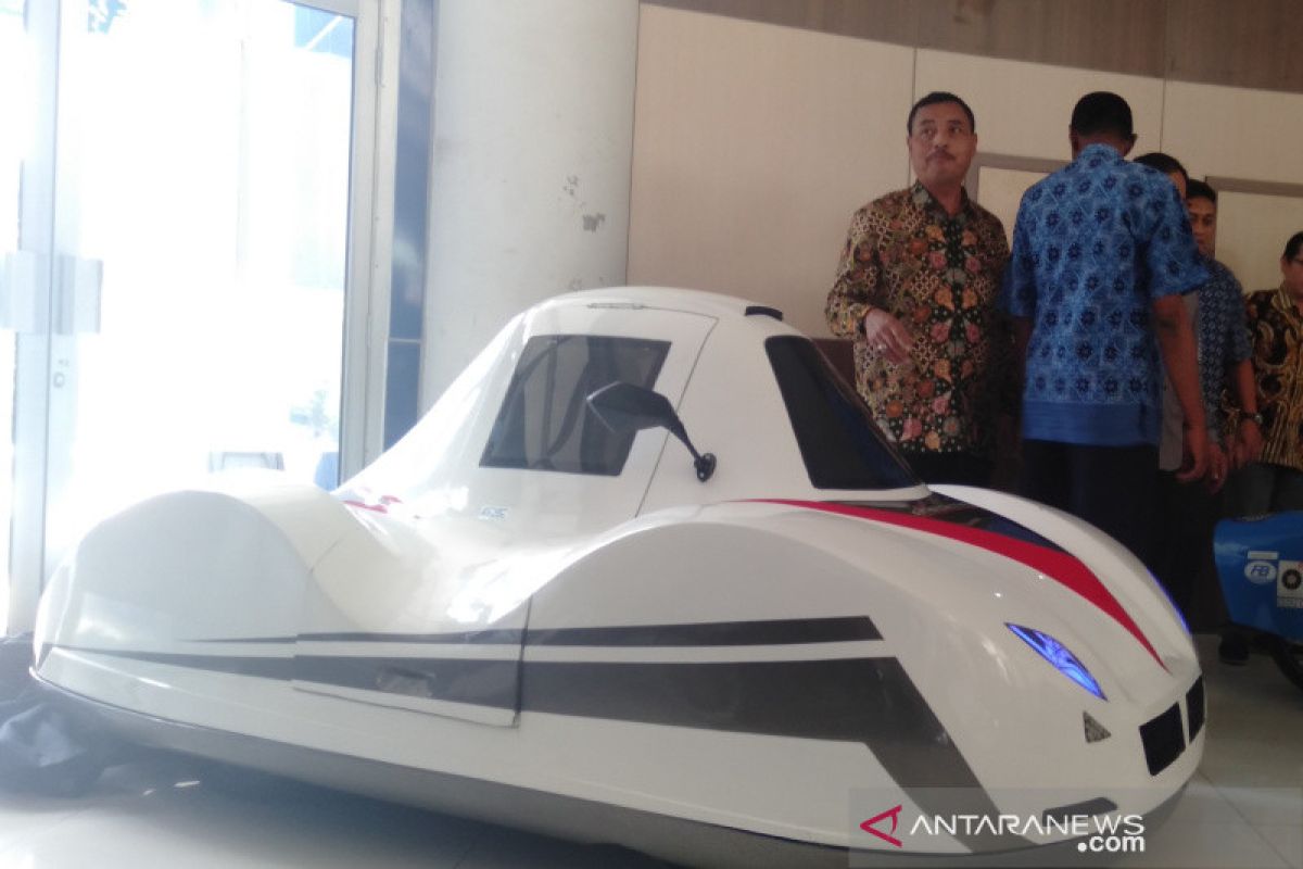 Mobil listrik karya mahasiswa UMS diluncurkan