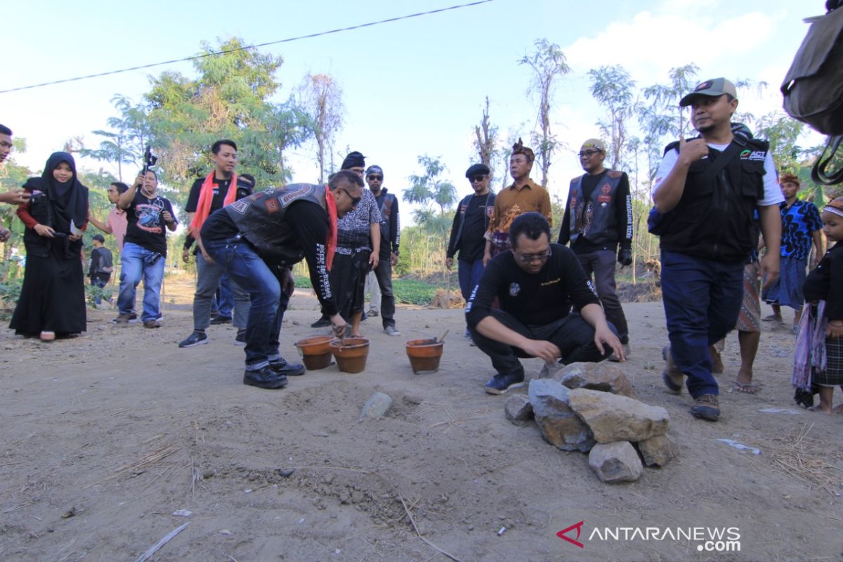 BBMC Indonesia bersama ACT membangun sumur waqaf