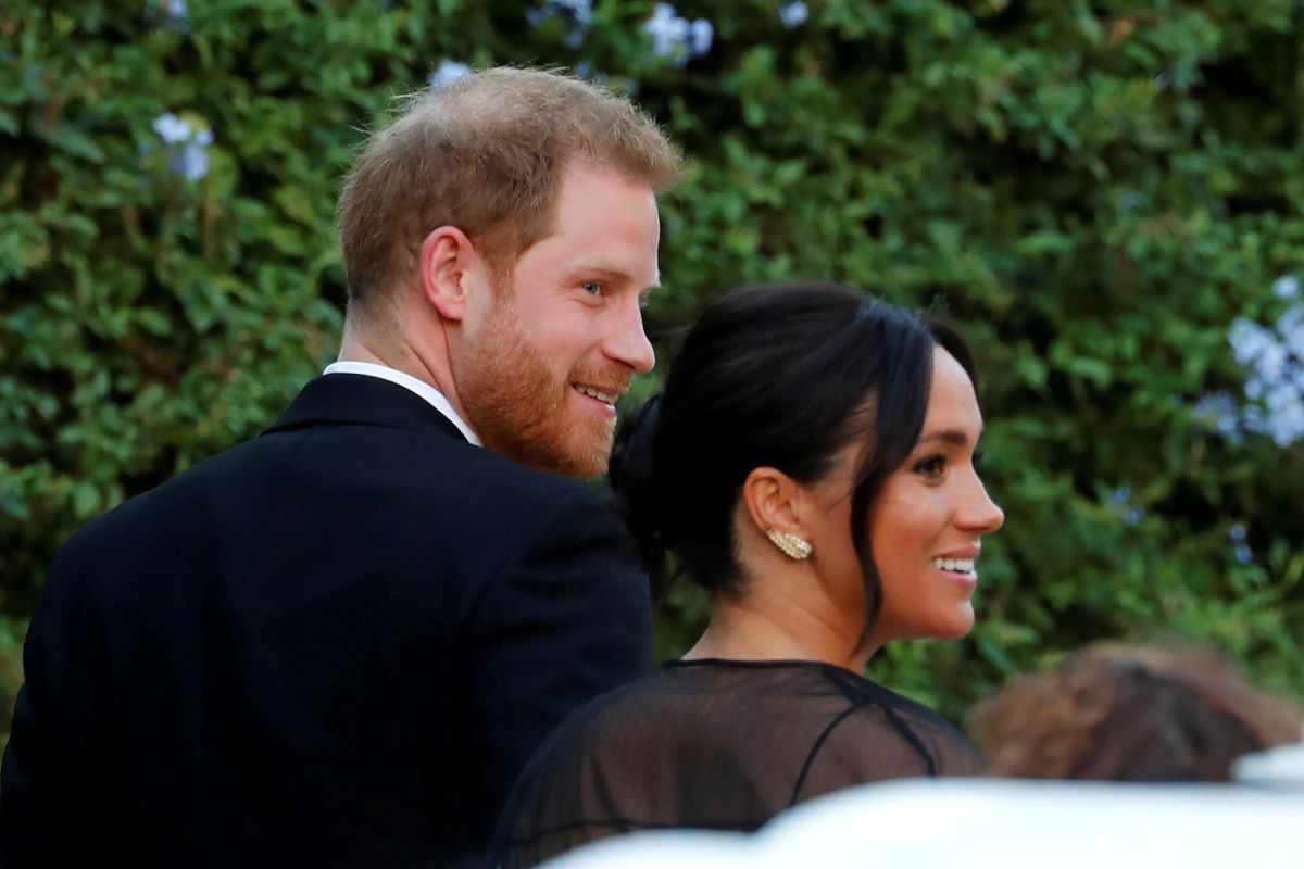 Datang ke pernikahan Nonoo, Meghan Markle gunakan gaun Valentino seharga Rp190 juta