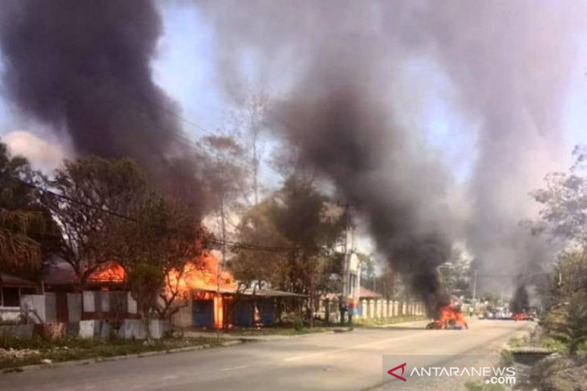 Polisi dalami indikasi keterkaitan massa demonstrasi di Wamena dan Abepura