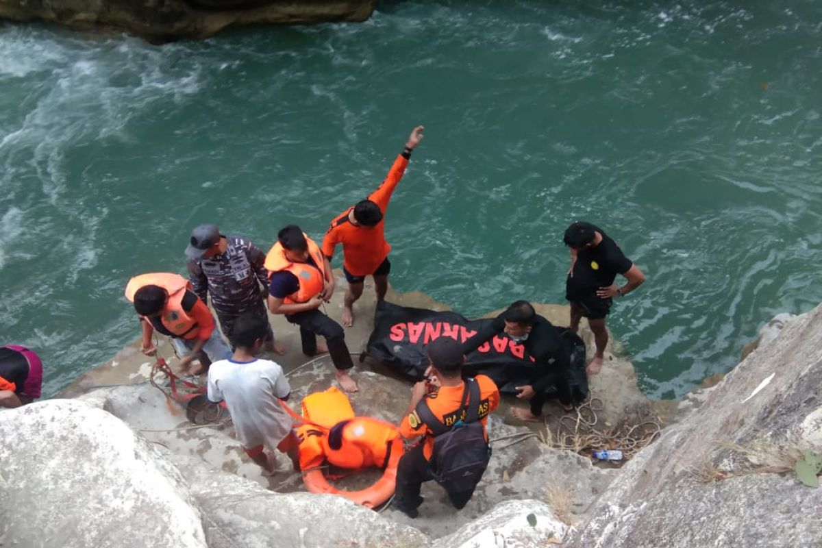 Budi Santoso tewas di lokasi air terjun Tanggedu