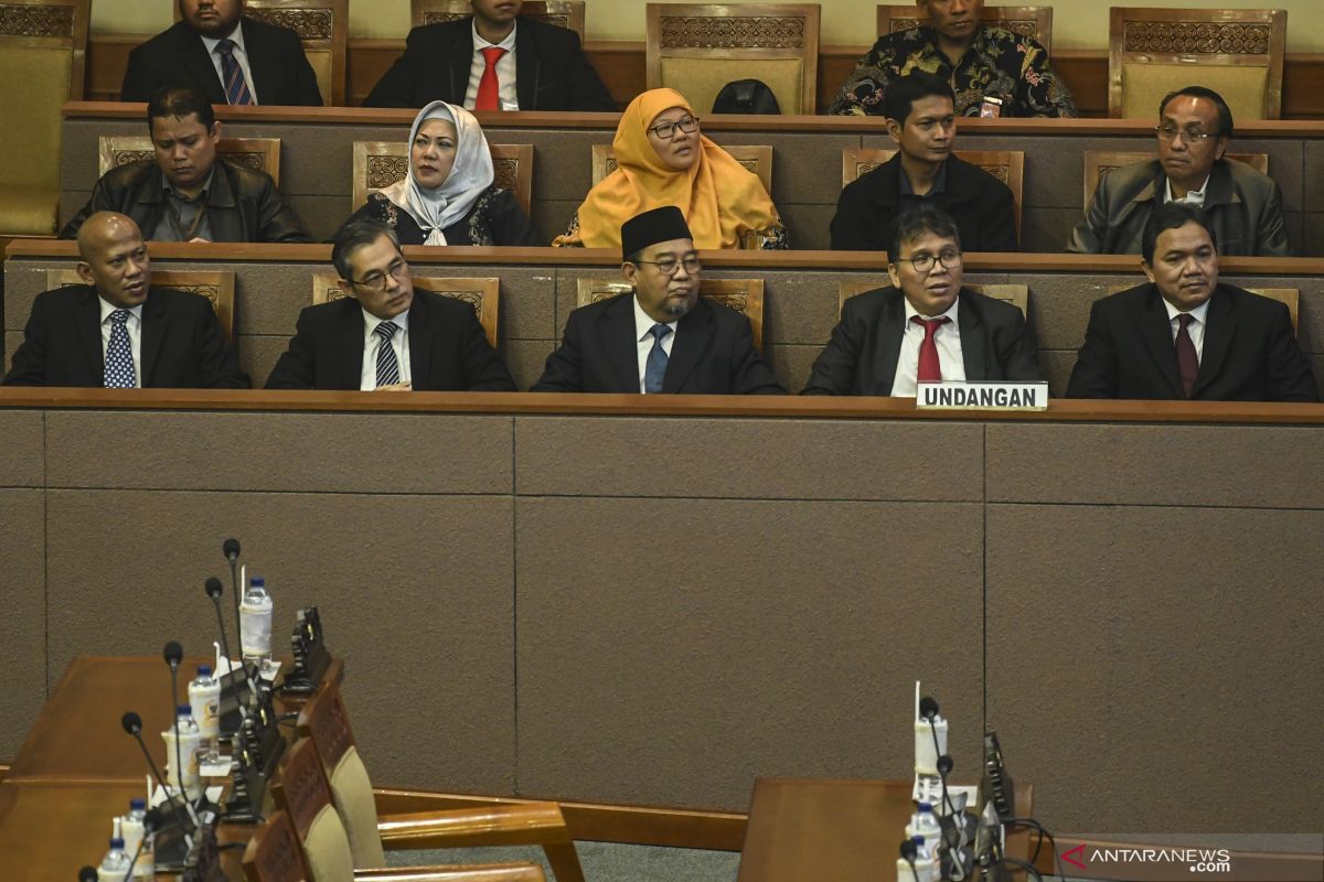 DPR setujui lima anggota BPK periode 2019-2024