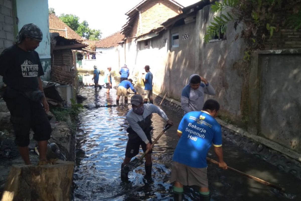 Dinas PUPR menggencarkan normalisasi saluran antisipasi musim hujan