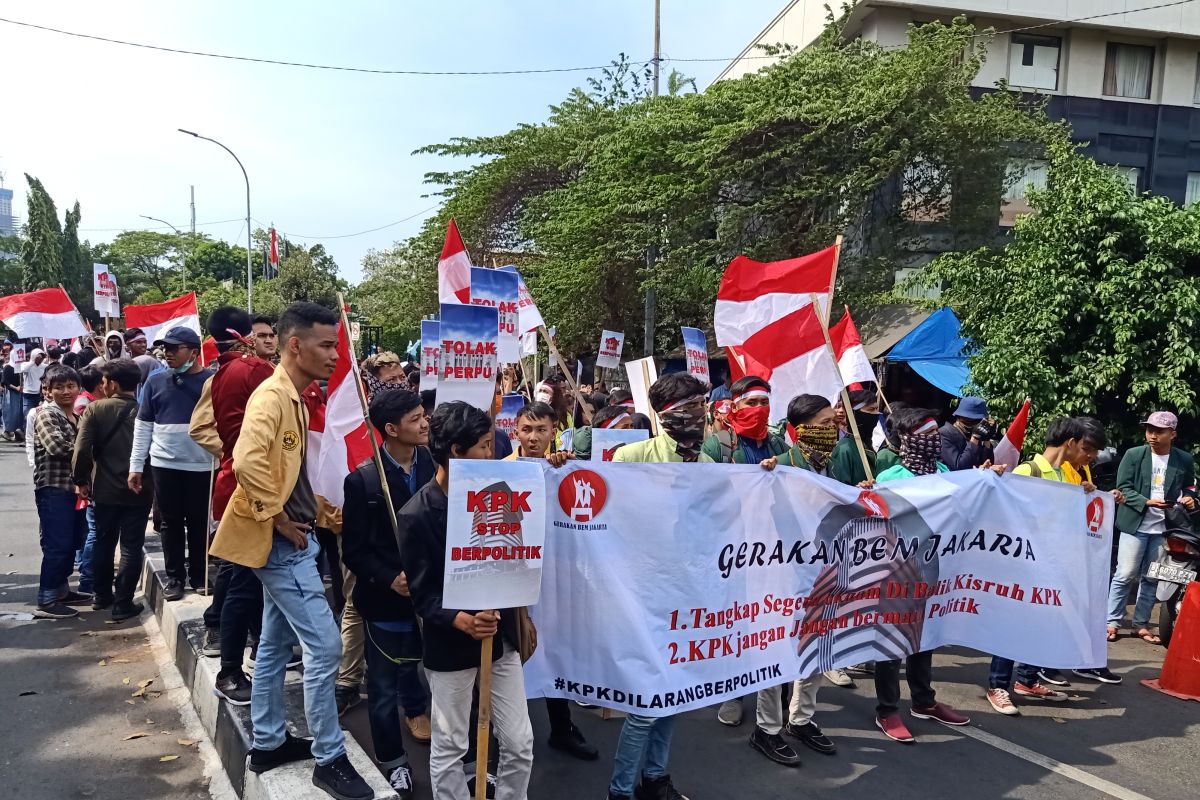 BEM Jakarta geruduk KPK, tolak penerbitan Perppu