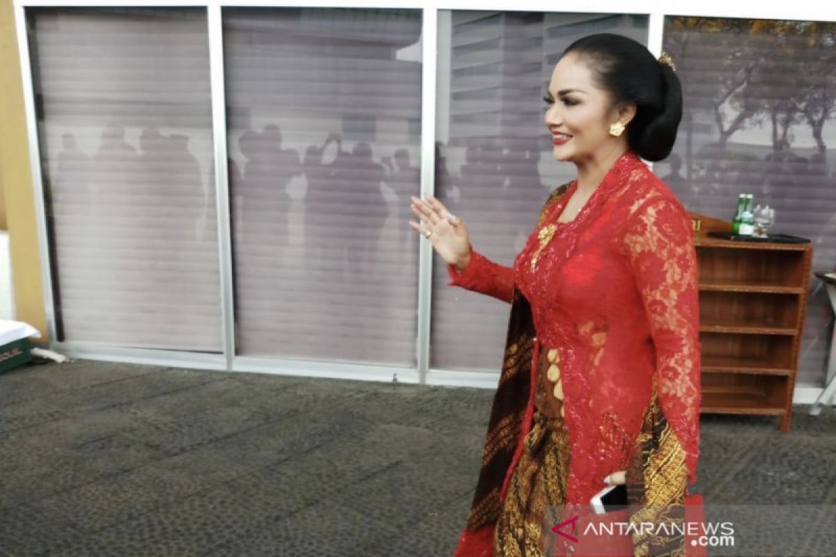 Krisdayanti pilih komisi di DPR terkait sosial masyarakat