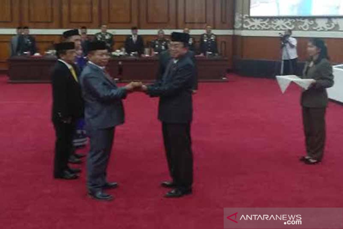 Resmi jabat ketua DPRD, Wiyatno pastikan kawal pembangunan Kalteng