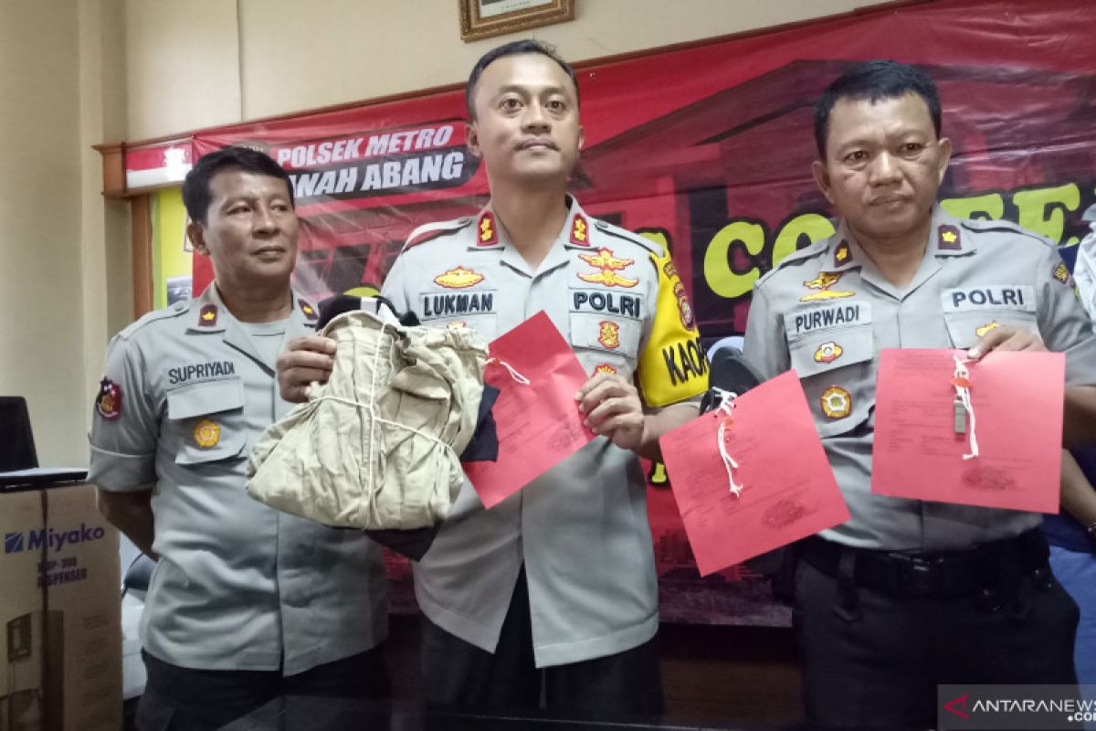 Nekad mencuri kotak amal Wihara, pemuda ini ditangkap