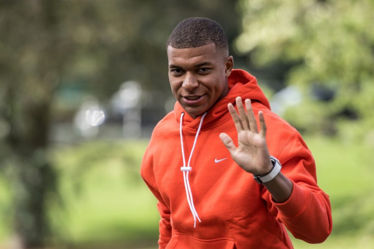 Mbappe jalani pemeriksaan terkait corona