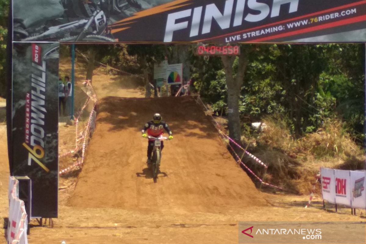 Khoiful Mukhib bertengger di urutan dua kualifikasi Balap Downhill