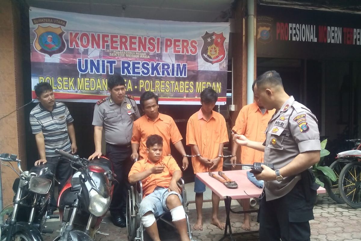 Polisi tembak bos kawanan bandit "becak hantu" di Medan