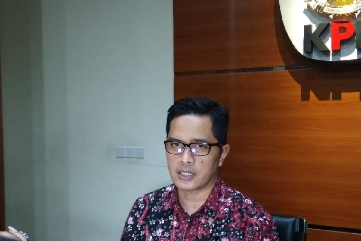 KPK OTT Wali Kota Medan Dzulmi Eldin, sita barang bukti sekitar Rp200 juta