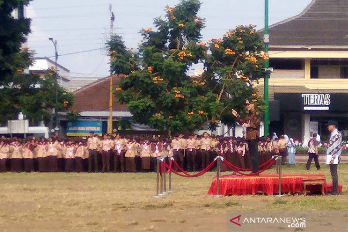 Apel Kebangsaan, Ganjar ingatkan banyak pelajar masuk RSJ kecanduan gawai