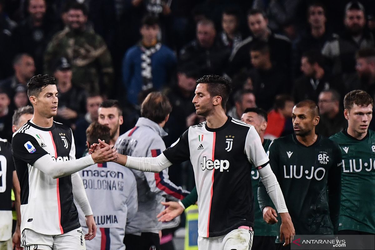 Juve jaga jarak dalam hasil dan klasemen Liga Italia