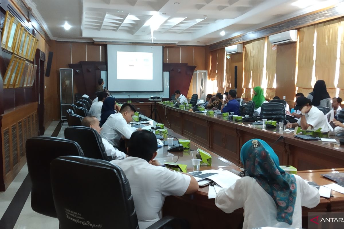 Tanah Datar kembangkan Danau Singkarak jadi kawasan Geopark Nasional