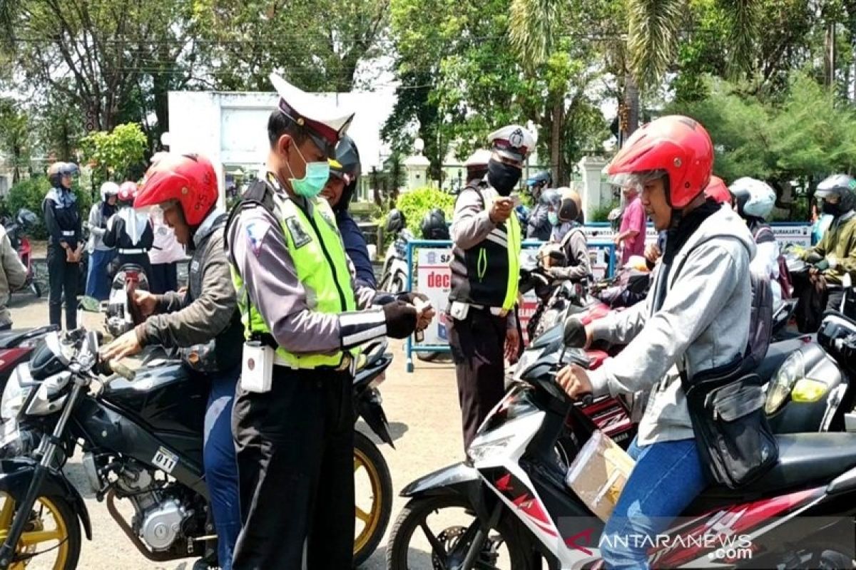 Operasi Zebra dimulai, Pengendara sambil nelpon akan ditindak