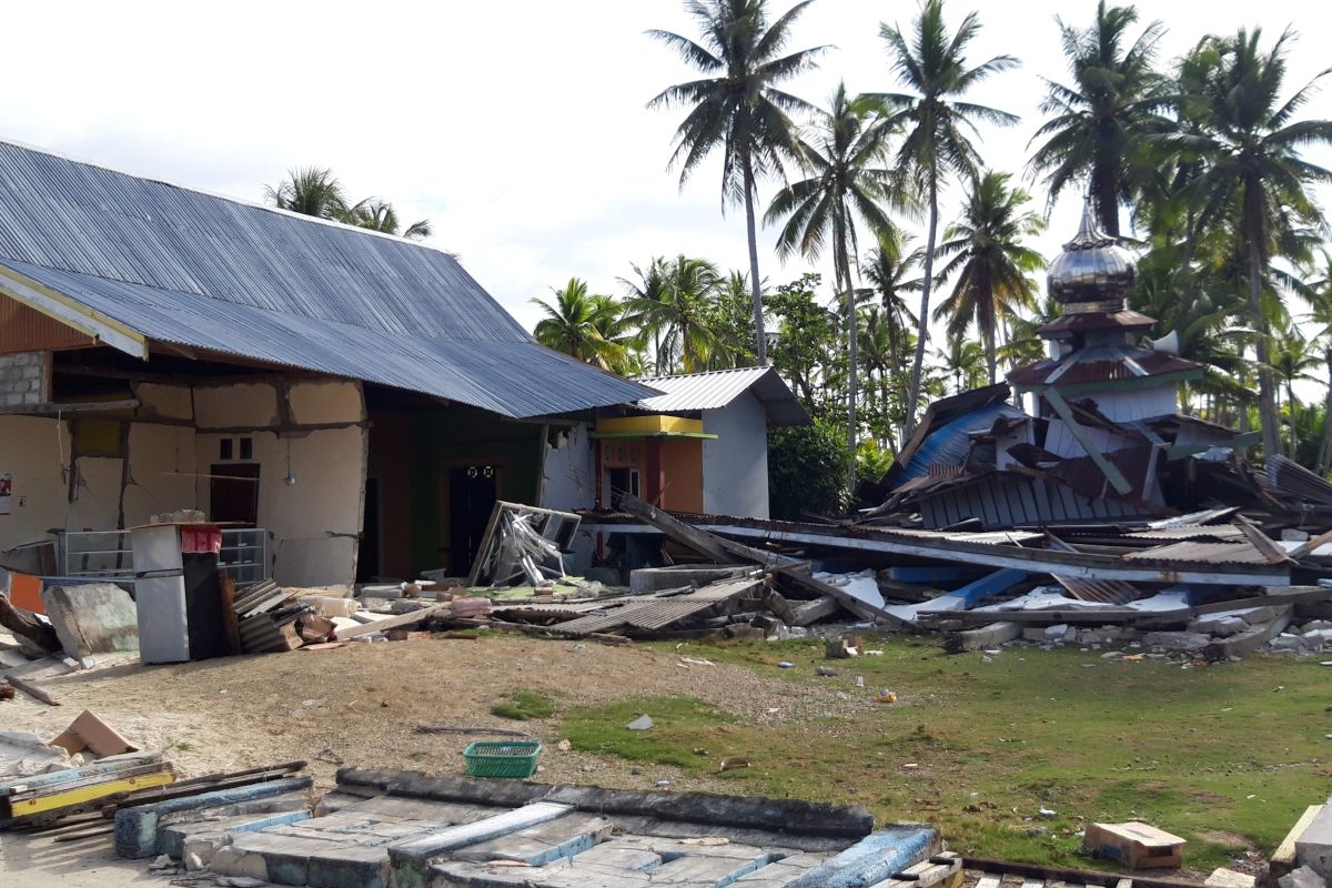 Gempa bumi magnitufo 5,2 Halmahera Selatan juga merusak RSUD dan rusunawa