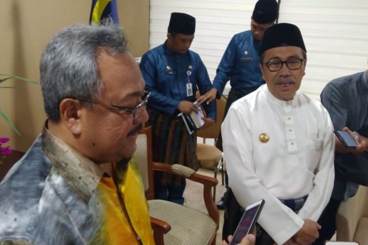 Gubernur Riau-Dubes Malaysia sepakat gali potensi kerjasama tiga sektor ini