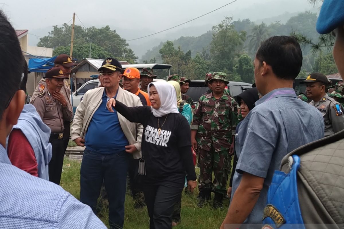 Budaya malu cegah polusi plastik Danau Singkarak