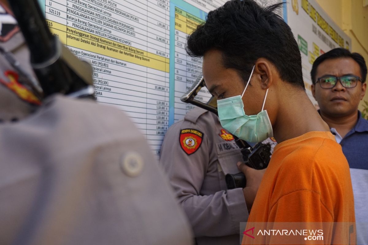 Bendahara pokmas habiskan uang gempa Rp200 juta untuk judi online