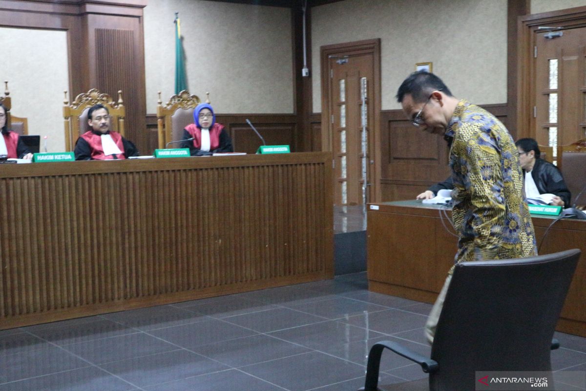 Fantastis, Wawan didakwa lakukan pencucian uang Rp580 miliar