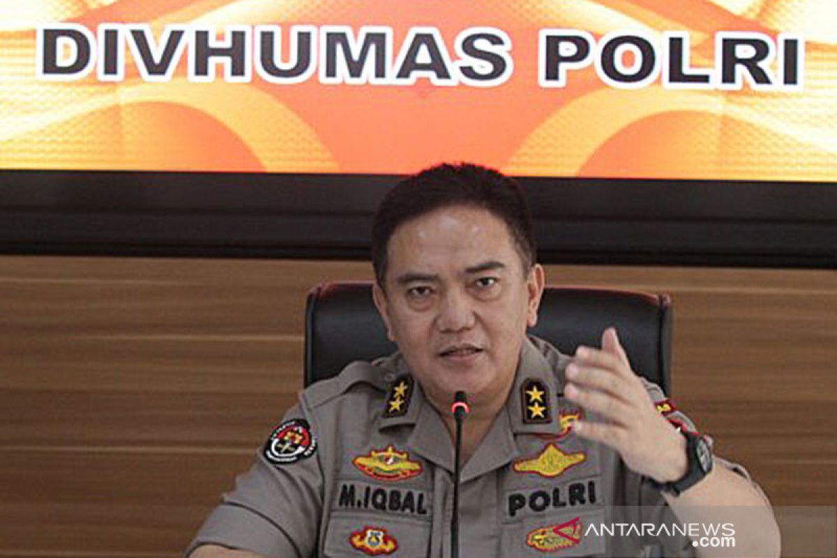 Kadiv Humas Polri: Semua polisi dilarang pamer di media sosial