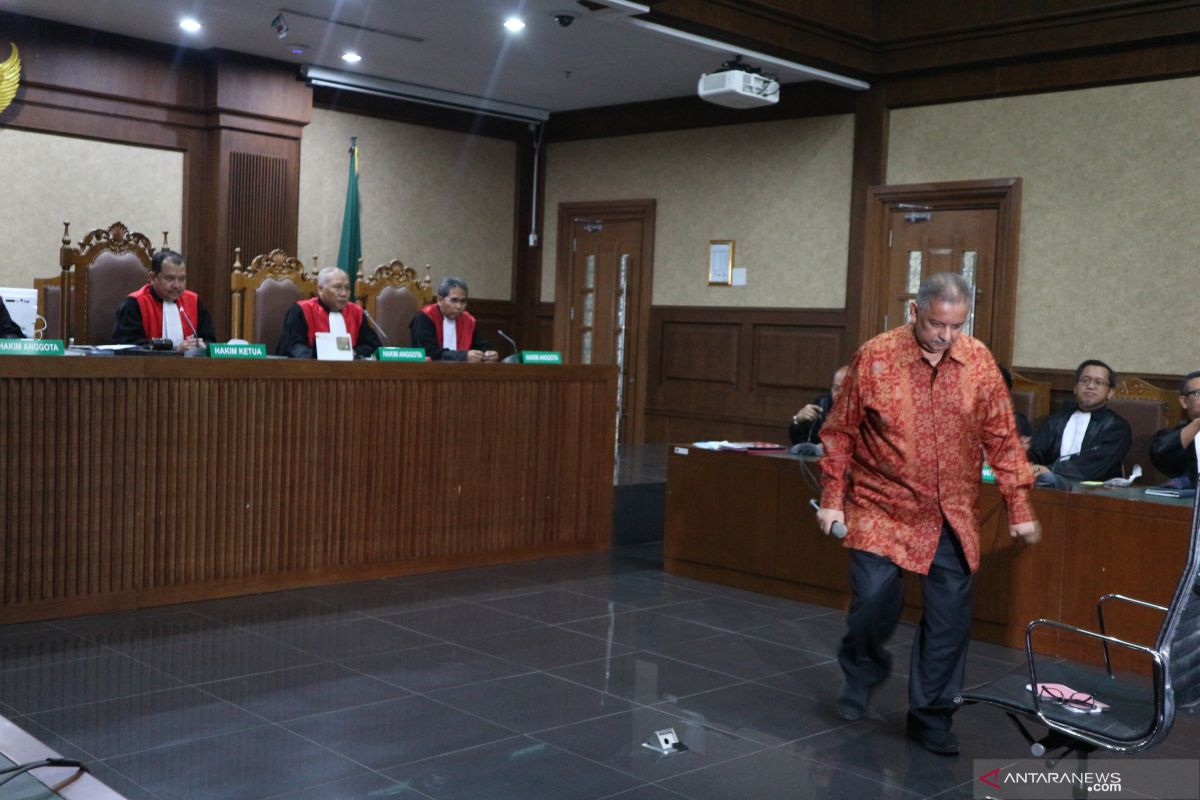 Majelis hakim perintahkan pembukaan blokir seluruh rekening Sofyan Basir