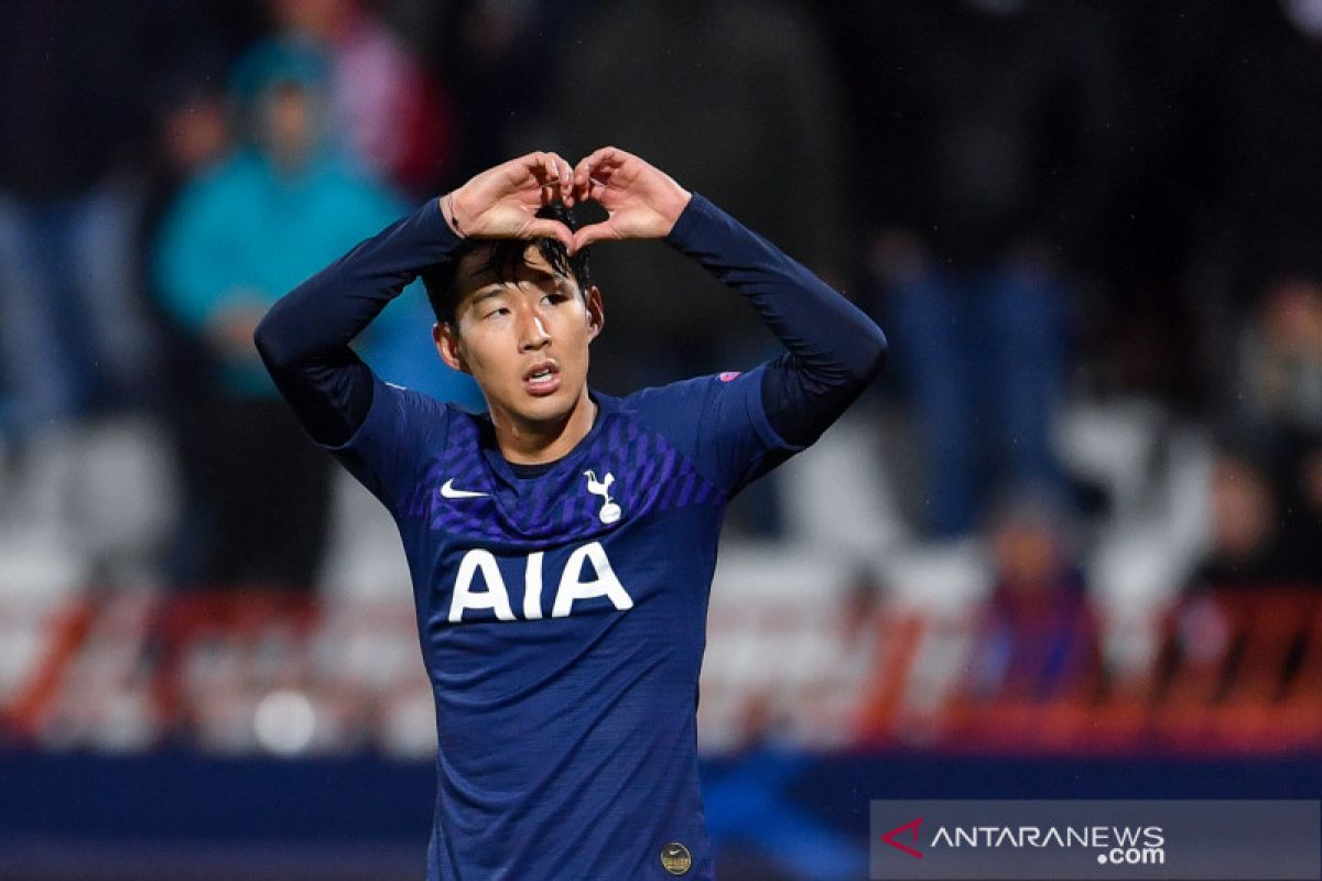 Tottenham gilas Red Star 4-0