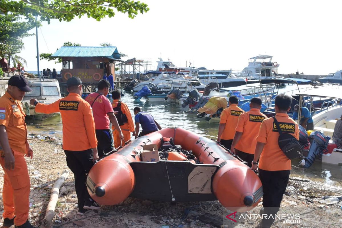 Tim SAR cari penumpang kapal jatuh di perairan Biak Numfor