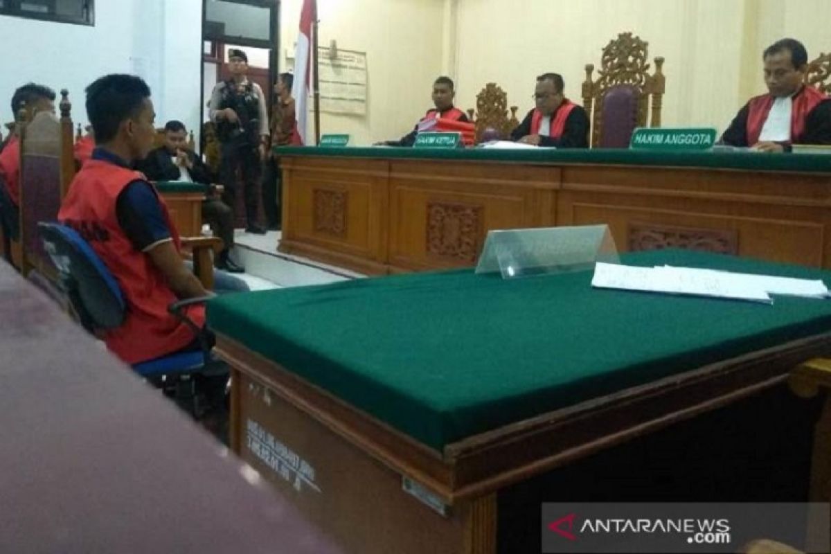 Satu orang terdakwa narkoba divonis mati, tiga lainnya seumur hidup