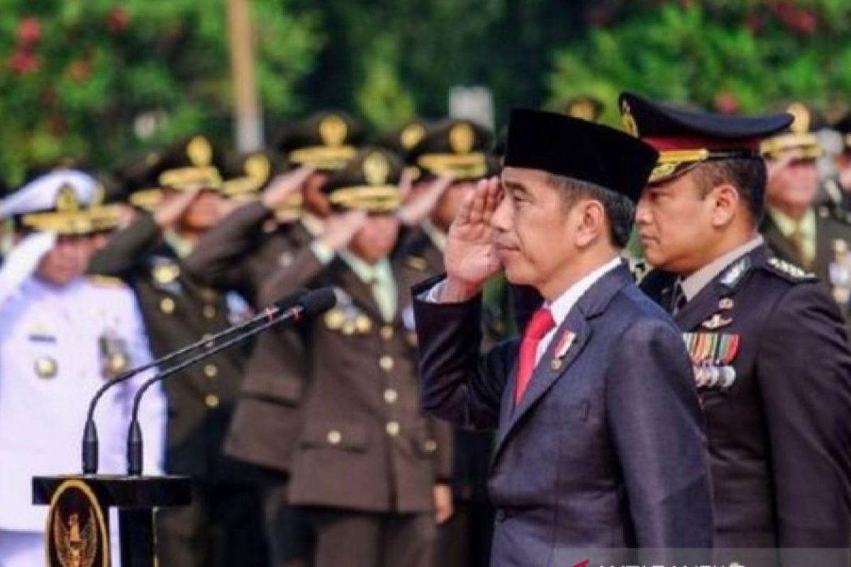 "Pahlawan masa kini" berjuang melawan kemiskinan