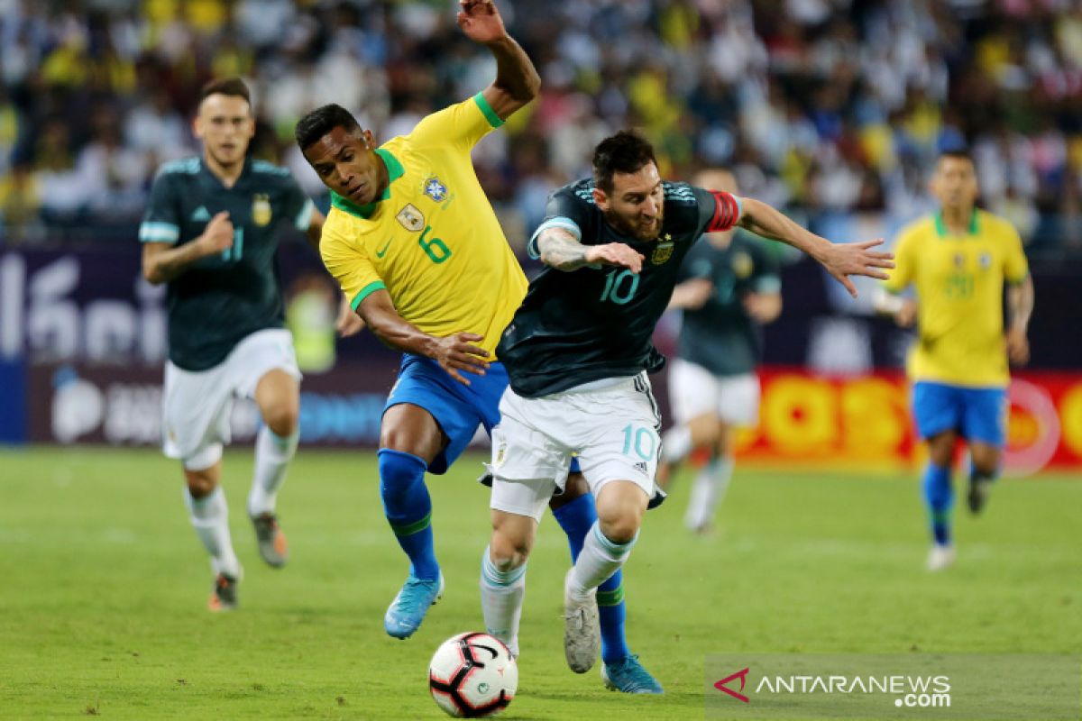 Argentina tundukkan Brazil di laga uji coba