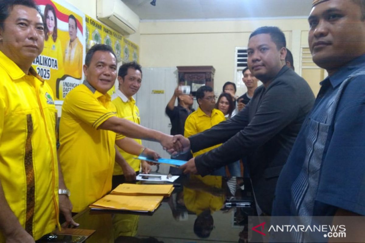 Diwakili Ai Mustika, Aie Mangindaan daftar balon wali kota Manado di Golkar