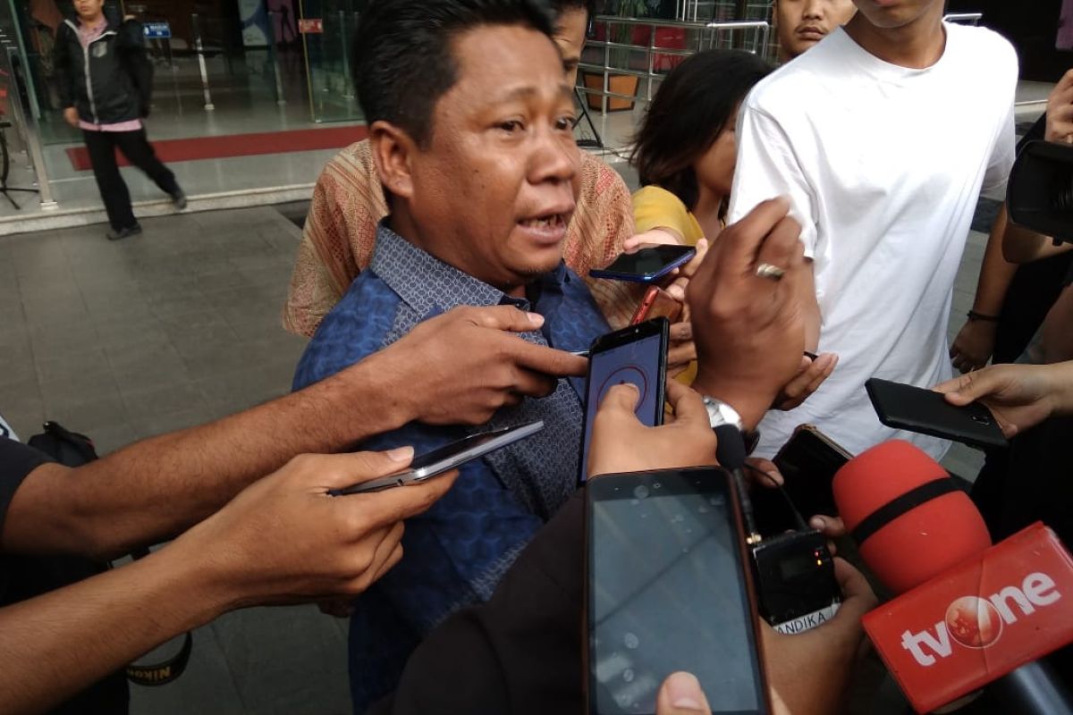 KPK kembali memanggil anggota DPRD Jabar Waras Wasisto kasus Meikarta