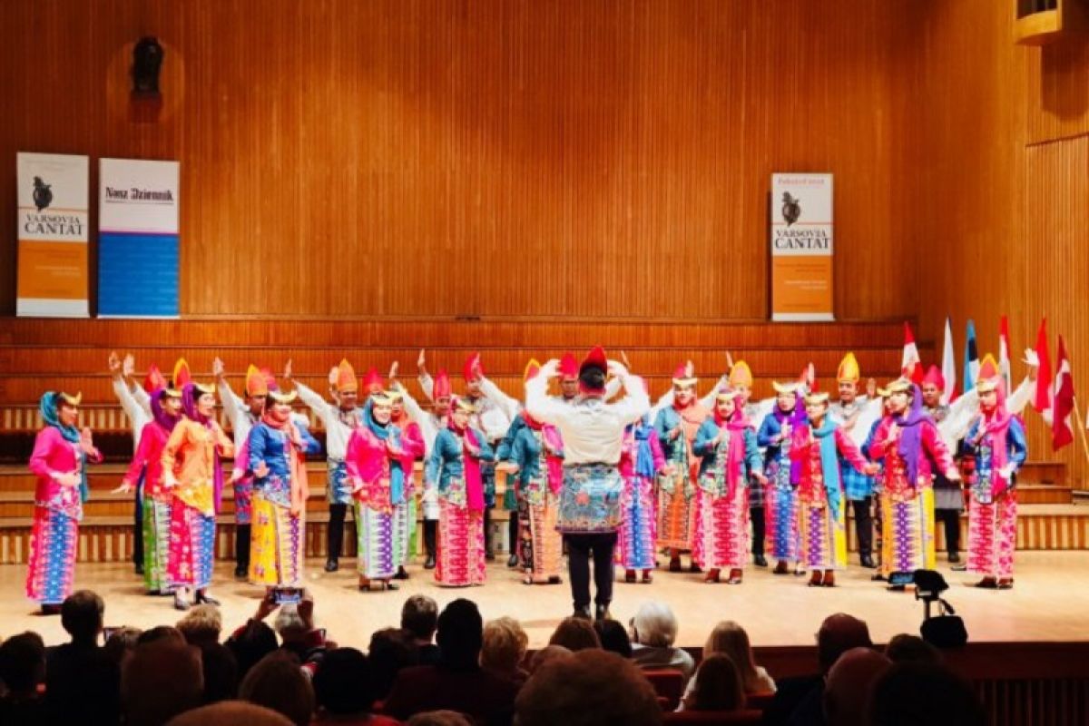 Paduan suara Indonesia berhasil raih juara kompetisi tingkat dunia di Warsawa