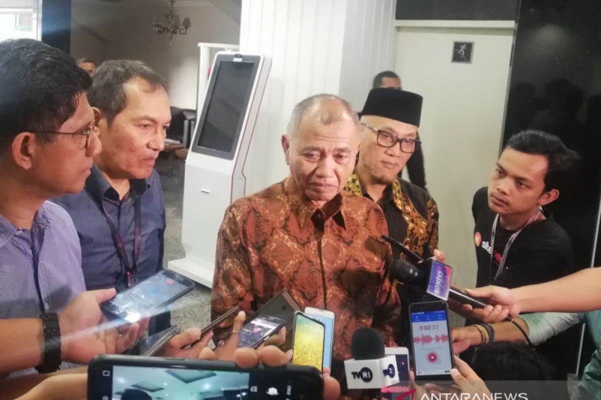 Tiga pimpinan KPK ajukan "judicial review" UU KPK