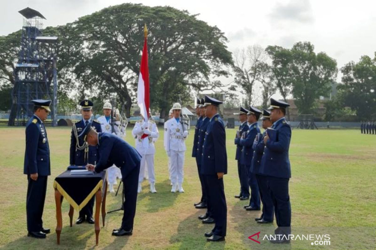 KSAU lantik 240 perwira Setukpa angkatan 22