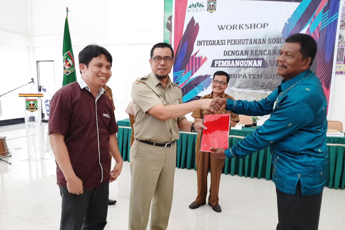 KKI Warsi gelar workshop integrasi perhutanan sosial di Sijunjung